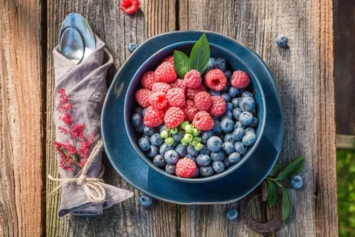 Berries and their health benefits