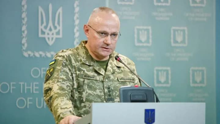 У росії оголосили в розшук ексголовнокомандувача ЗСУ Хомчака