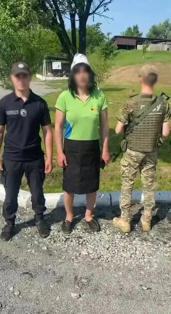 A man dressed as a woman tried to cross the border with Romania with his sister's passport