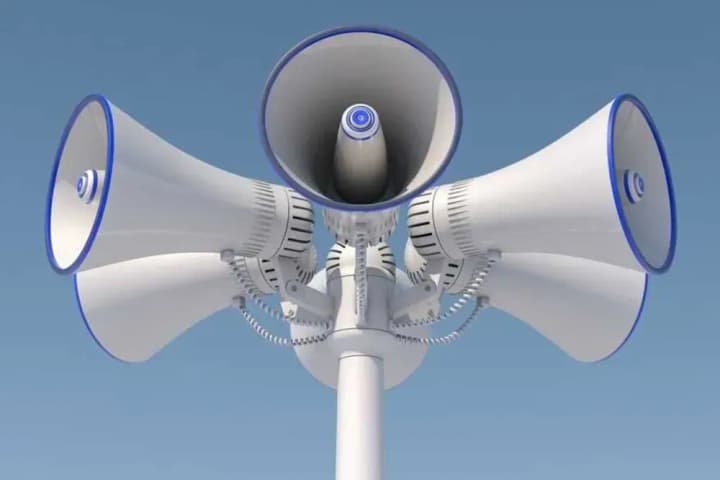 Загроза балістики: у Києві та низці регіонів оголосили повітряну тривогу 