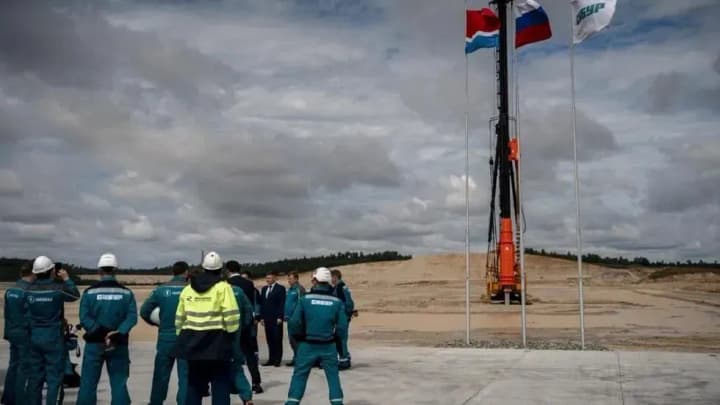 Війна в Україні: Втрати російської робочої сили загрожують нафтовому сектору