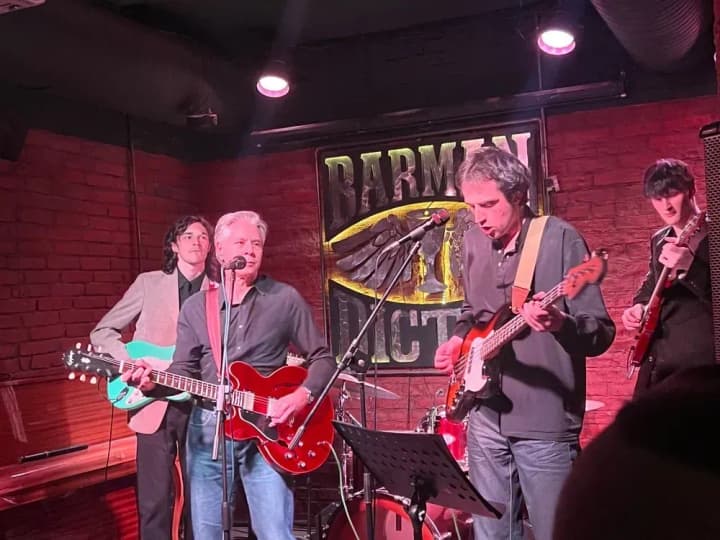 Blinken sang in a Kyiv bar