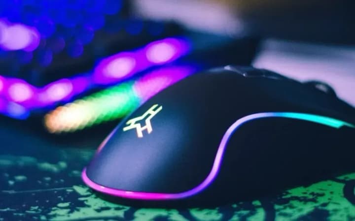 Google представил Project Gameface для управления в режиме "свободные руки", с помощью жестов или движений головы