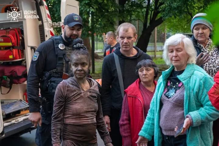 Fire in a residential building in Kyiv: 4 people were rescued