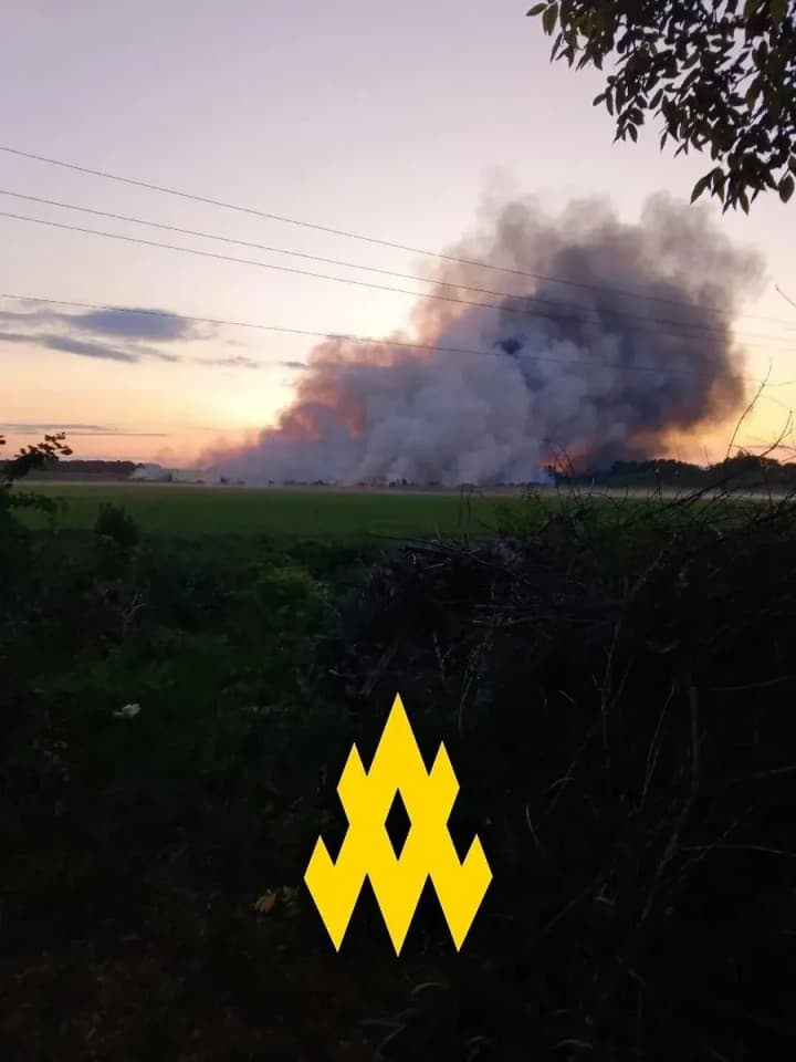 Є значні пошкодження цистерн із пально-мастильними матеріалами: партизани про удари Сил оборони по окупованій Луганщині