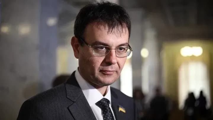 Корупціонер найвищого ґатунку: експерт про плани Гетманцева дозволити бронювання "клубу білого бізнесу"