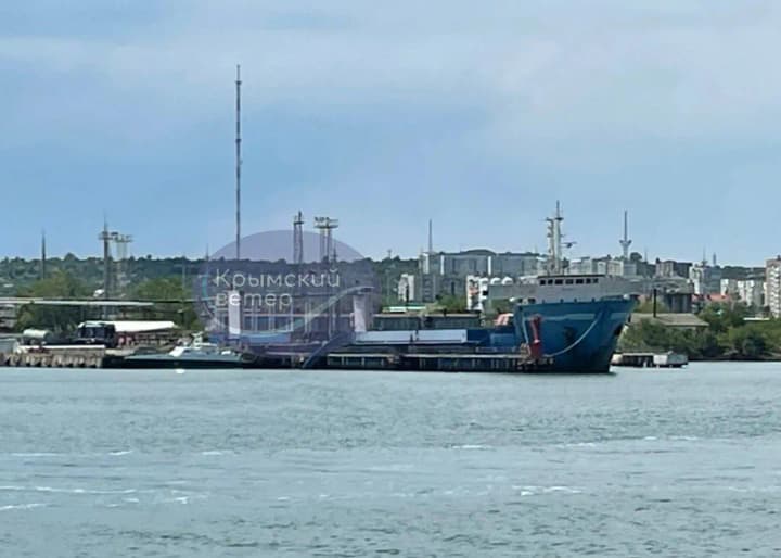 Attack on Crimea: in Kerch at night, intern students were taken to the intensive care unit from a wrecked ferry