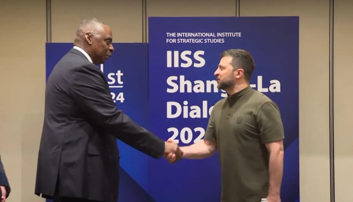 Zelensky meets with US Secretary of Defense Lloyd Austin