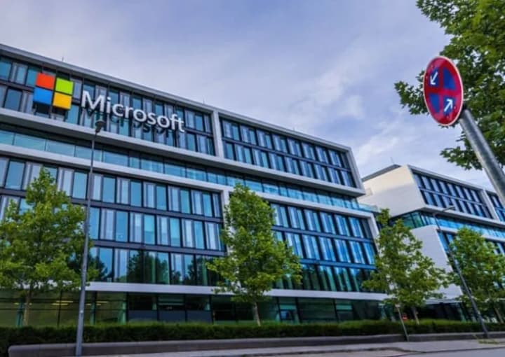 More than half of the organizations in the Russian Federation have lost their subscriptions to Microsoft cloud services