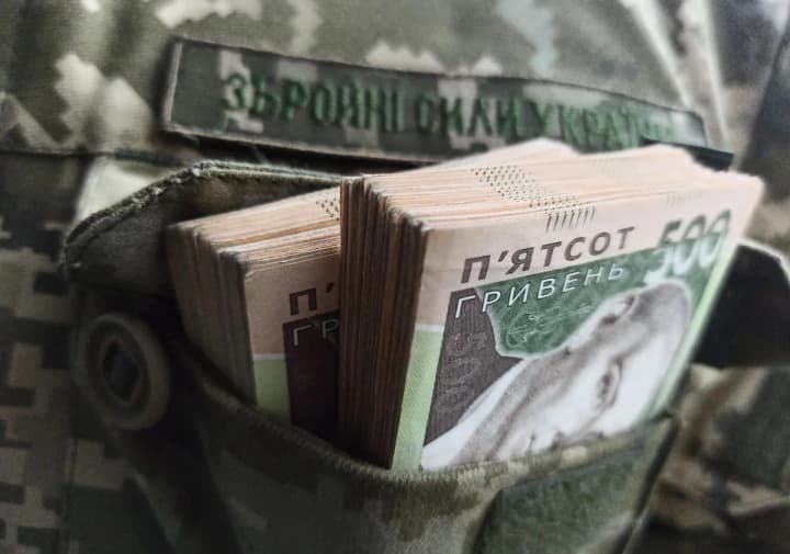 A veteran from the Vinnytsia region built a farm for 100 pigs with grant funds