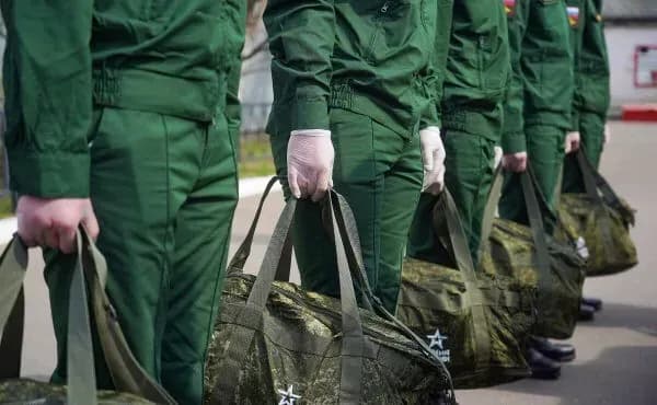 Russian Air Defense Forces ordered to evacuate families from Crimea-partisans