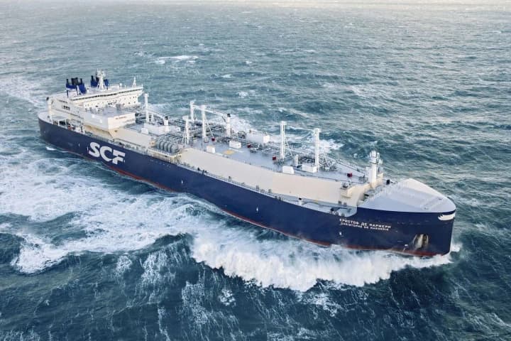 Євросоюз пропонує накласти санкції проти судноплавної компанії рф "Совкомфлот" - Bloomberg