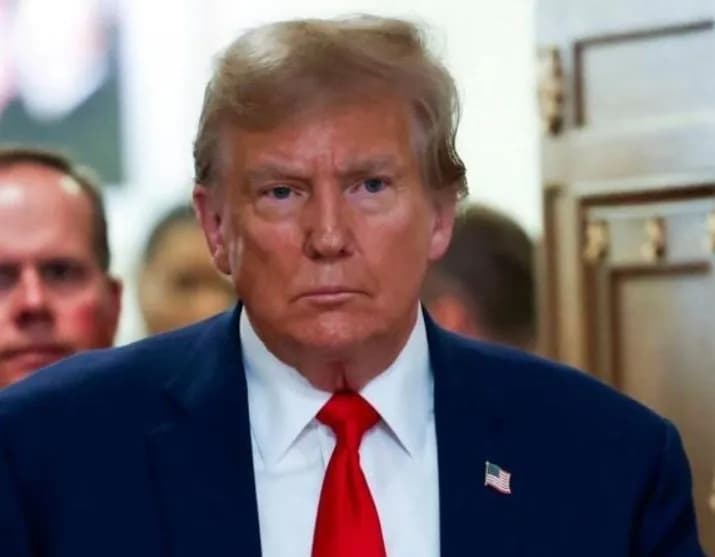 Напередодні виборів Трамп повинен мати можливість вільно говорити – адвокати кандидата від Республіканської партії