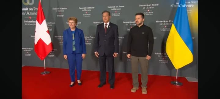 Почалася офіційна церемонія зустрічі учасників Саміту миру