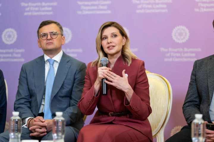 На Четвертому саміті перших леді та джентльменів обговорять безпеку дітей: названо дату