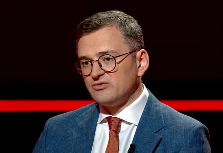 Первый список имел в своем составе страны, не подтверждавшие согласие - Кулеба объяснил исчезновение подписей под коммюнике саммита мира