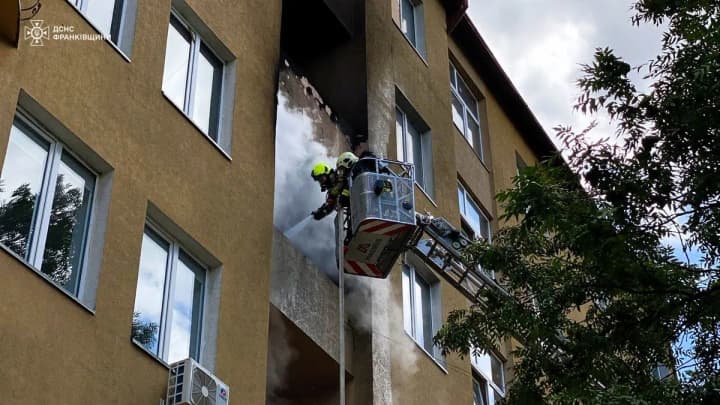 In Frankovsk, a generator caught fire in a high-rise building: the State Emergency Service reminded the rules for using alternative energy sources
