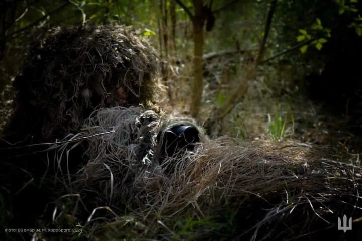 Генштаб  про ситуацію на фронті: армія рф не полишає спроб атакувати біля Вовчанська, по Торецьку завдають ударів КАБами