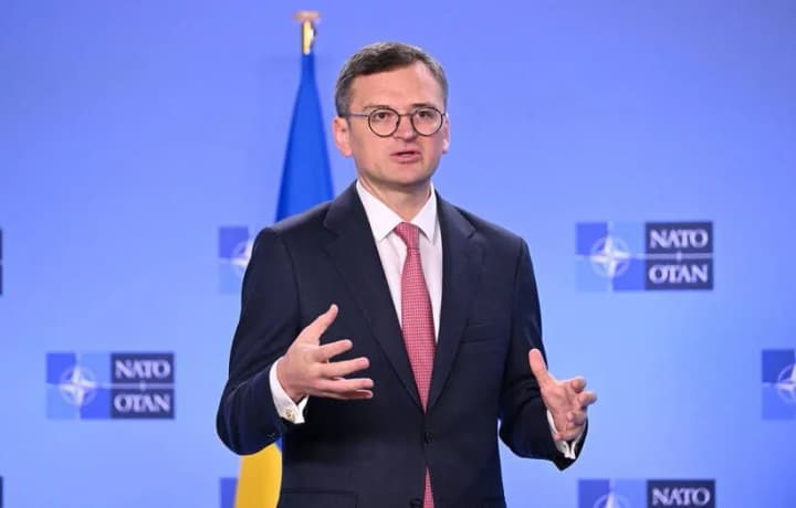 Нам нужно решительное НАТО и обеспечение мощной поддержки Украины: Кулеба приветствовал назначение Рютте новым генсеком Альянса