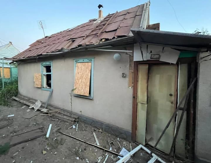 Occupants shelled the region several times in Dnipropetrovs'k region, causing a fire and damage to houses