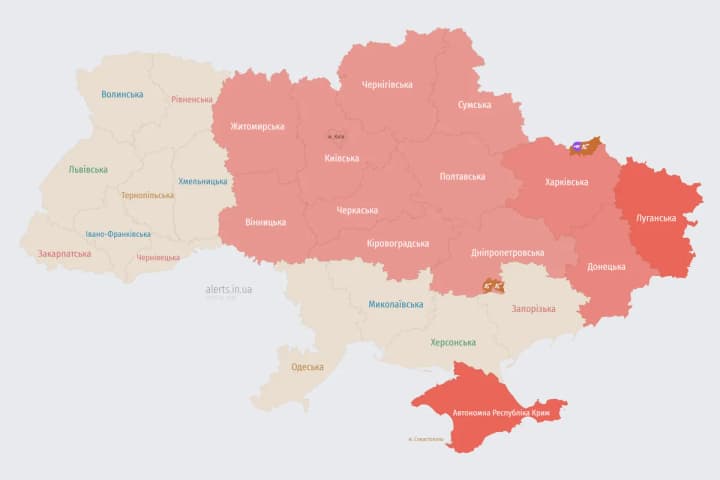 У Харкові було чутно вибух: в ОВА повідомили про ворожі удари