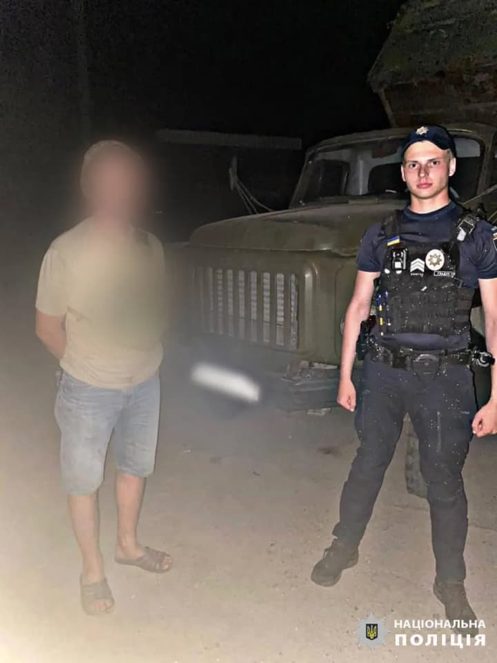 Повідомлено про підозру: П'яний чоловік напав на охоронця і заволодів автомобілем