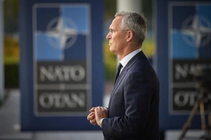 Столтенберг сподівається, що Україна приєднається до НАТО протягом десяти років