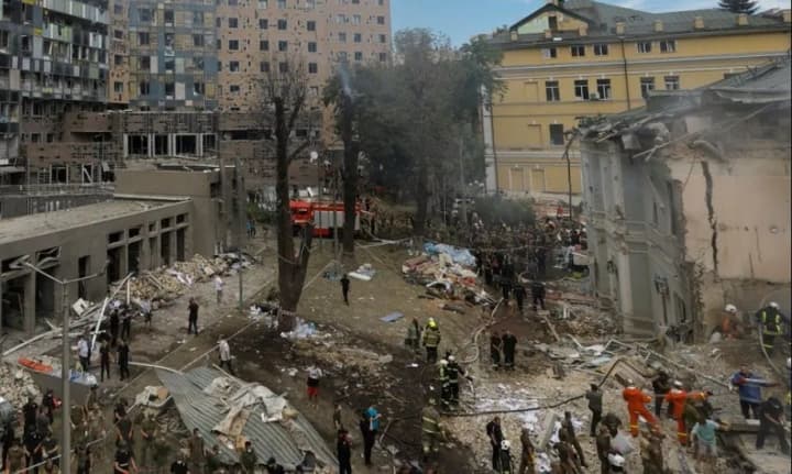 Евакуацію дітей з лікарні "Охматдит" завершено: понад 90 дітей направлено в інші лікарні столиці