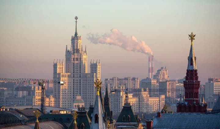 російські олігархи заробили 11 мільярдів доларів дивідендів на бумі воєнної економіки - Bloomberg