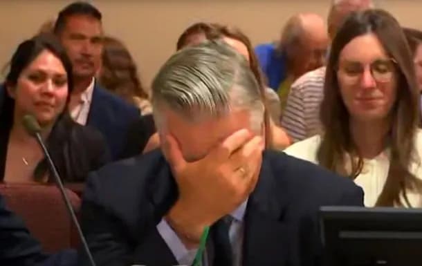 Alec Baldwin is acquitted of manslaughter charges