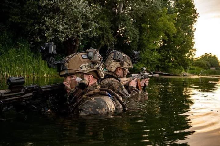 На фронте за сегодня состоялось 73 боевых столкновения. Самые активные бои на Покровском направлении - Генштаб