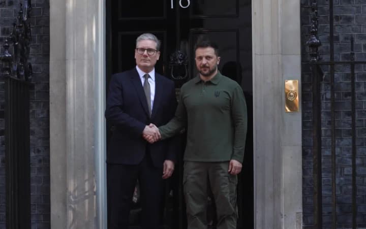 Зеленський провів зустріч з прем'єром Британії: обговорили фронт, потребу у далекобійній зброї і морську коаліцію