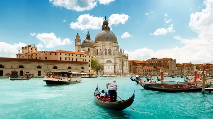 Venice is bringing back the entry fee: which tourists will pay twice as much