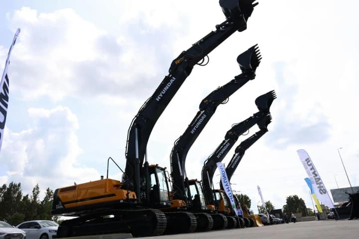 Офисы двух крупных известных компаний открылись на Киевщине: что производят и какие услуги предлагают