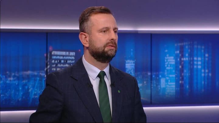 Міністр оборони Польщі згадав про "Волинське питання" у контексті вступу України до ЄС