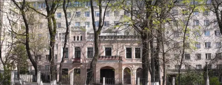 Зеленський надав статус "національний" Інституту травматології та ортопедії НАМН України