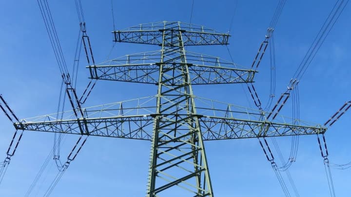 Due to bad weather power outages in 4 regions, no blackouts are expected - Ukrenergo