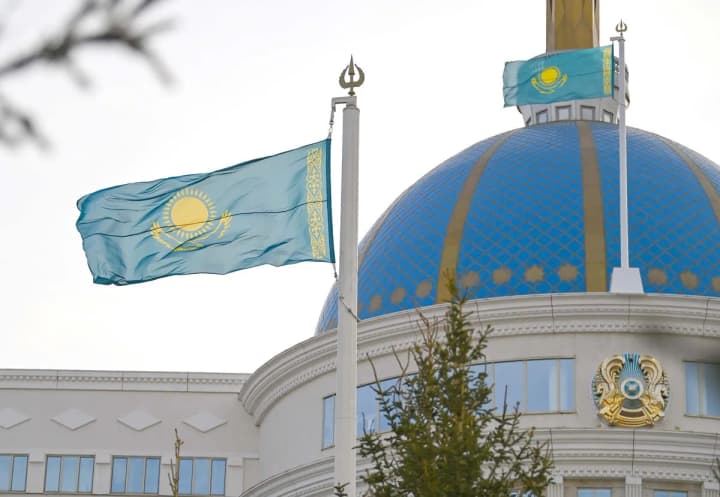 Kazakhstan says it will not “blindly follow” sanctions against Russia