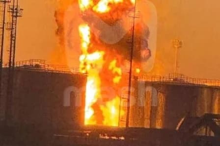 У Ростовській області атака дронів спричинила пожежу на нафтобазі
