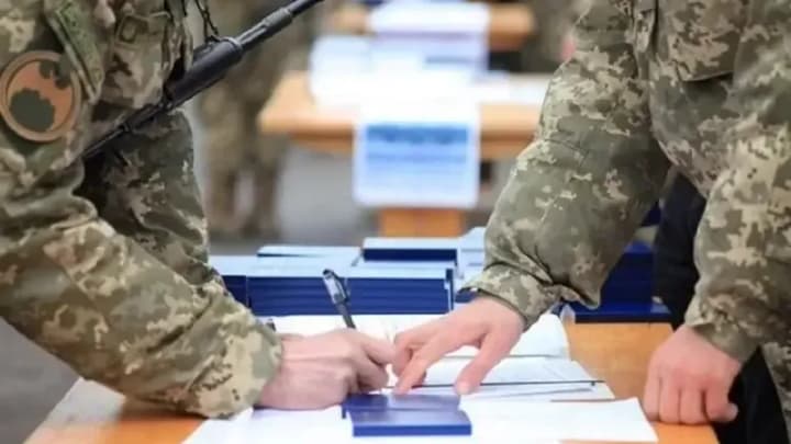Близько 930 тисяч українців заброньовані від мобілізації