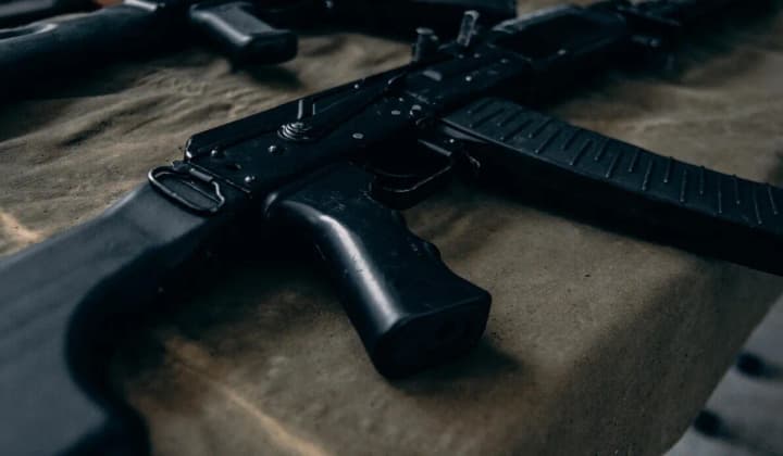 Легализация трофейного оружия: Рада на днях собирается рассмотреть соответствующий законопроект