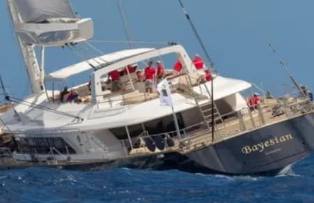 Кораблекрушение на Сицилии: поиски 6 пропавших возобновлены после преодоления завалов