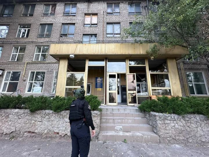 Окупанти вдарили по Костянтинівці із артилерії: загинув чоловік, є руйнування