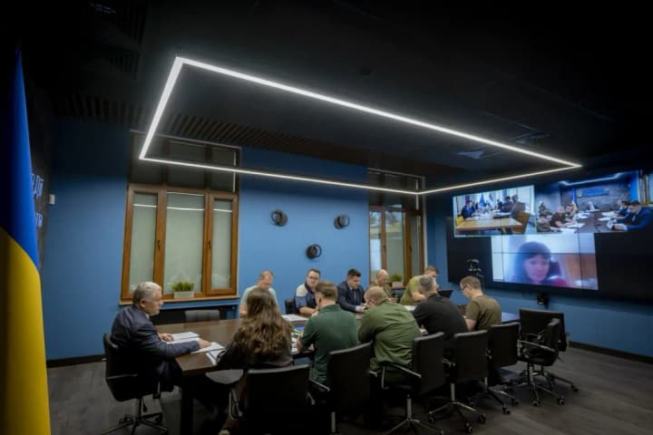 Ukraine and Ireland hold final round of talks on security agreement