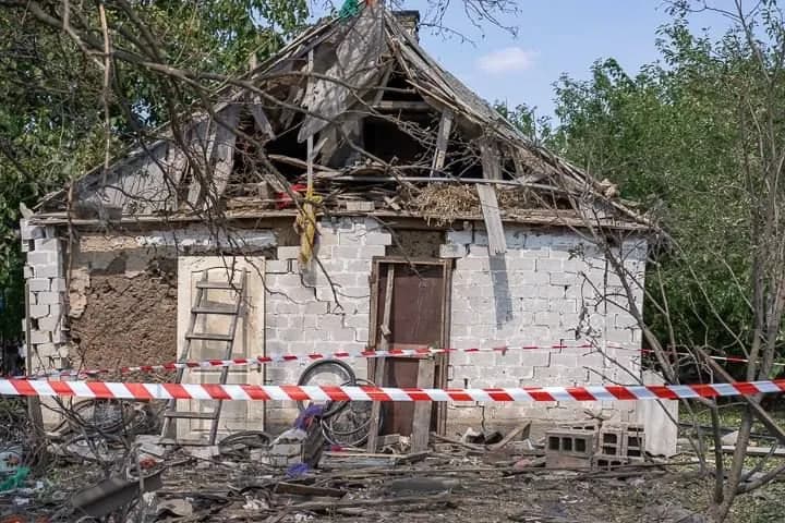 Обстріл рф села на Запоріжжі: зруйновано майже 20 житлових будинків  - ОВА