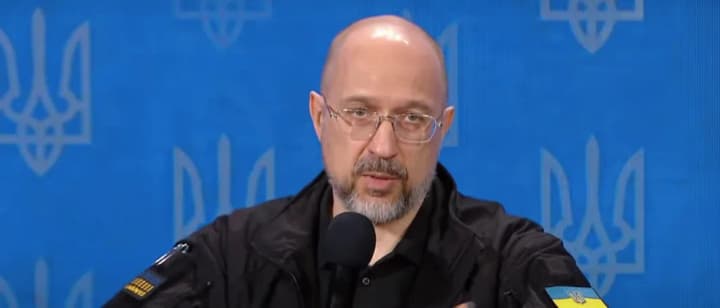 “Fight or work” principle is being introduced in Ukraine - Shmyhal