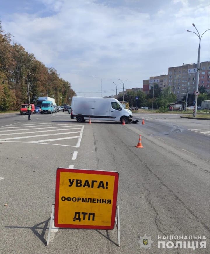 A minibus and a bus collided in Vinnytsia: 7 injured