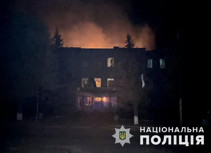 Армія рф вночі масовано обстріляла Донеччину: є поранені та пошкодження 