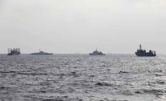 Китай закликає Філіппіни переглянути відносини через напругу в морі