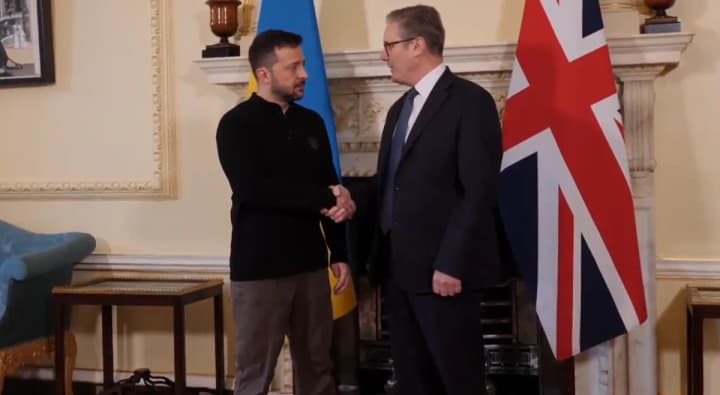 Zelensky and Starmer discuss “victory plan”